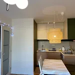 Lägenhet Cozy One Bedroom Podgorica