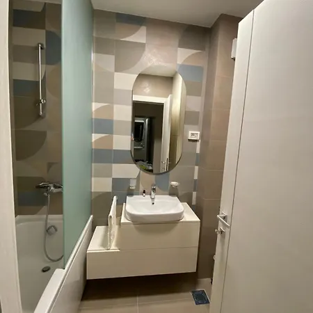 Cozy One Bedroom *