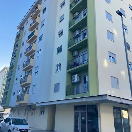 Cozy One Bedroom Podgorica